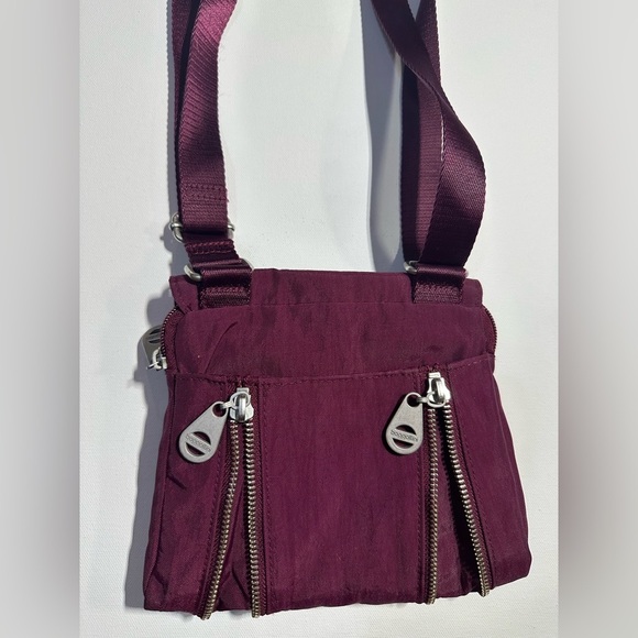 Baggalini Tokoyo Mini Wine Cross Over Nylon Canvas Purse - Picture 11 of 15